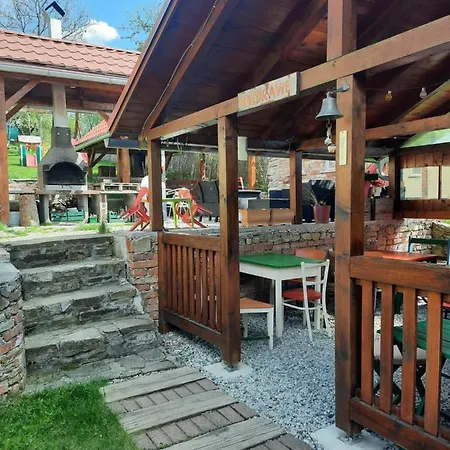 Domceky * ליפטובסקי טרנוביץ'