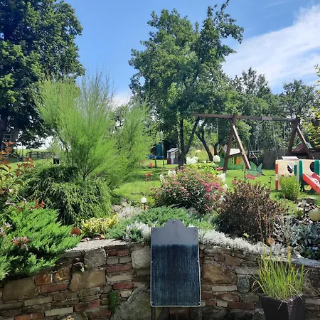 Domceky בית נופש *