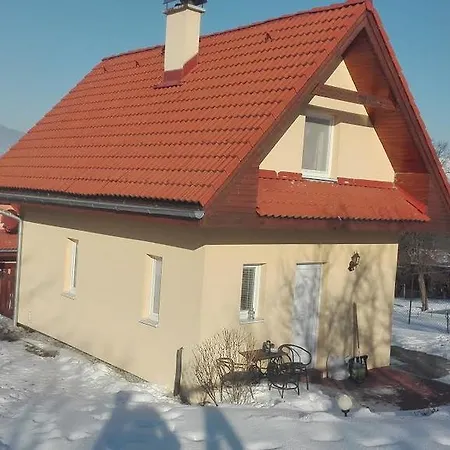 בית נופש Domceky ליפטובסקי טרנוביץ'